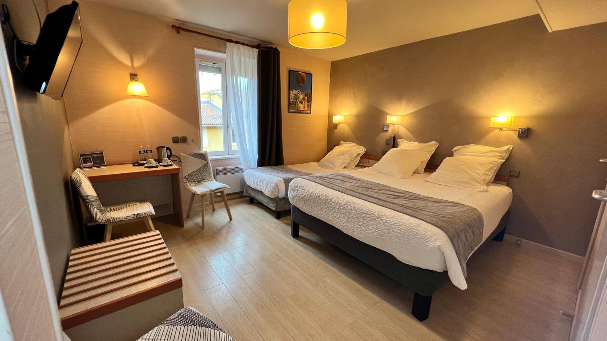 Logis Hotel Restaurant Azalees Tournon-sur-Rhone Exterior foto