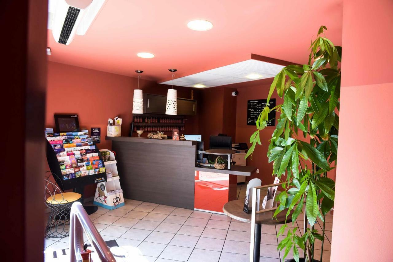 Logis Hotel Restaurant Azalees Tournon-sur-Rhone Exterior foto